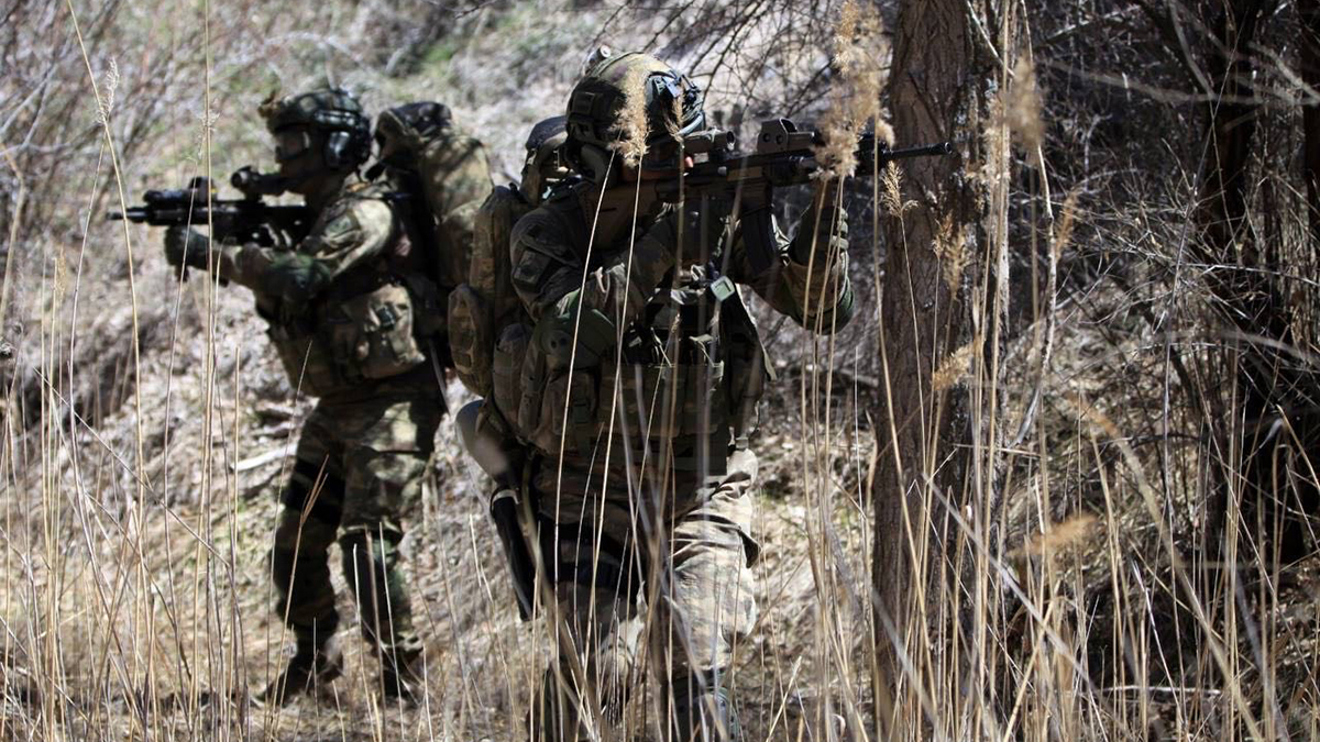 Kuzey Irak'ta gün boyu 16 terörist etkisiz hale getirildi