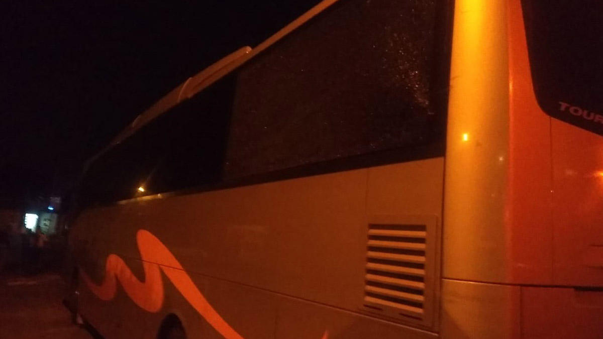 Adana'da, Samsunspor otobüsüne saldırı