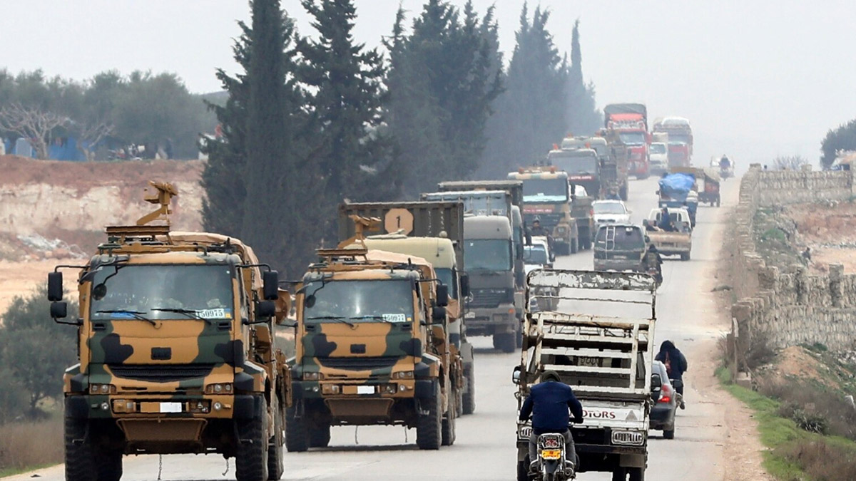 İdlib'de askeri konvoya saldırı: Şehit ve yaralılar var...