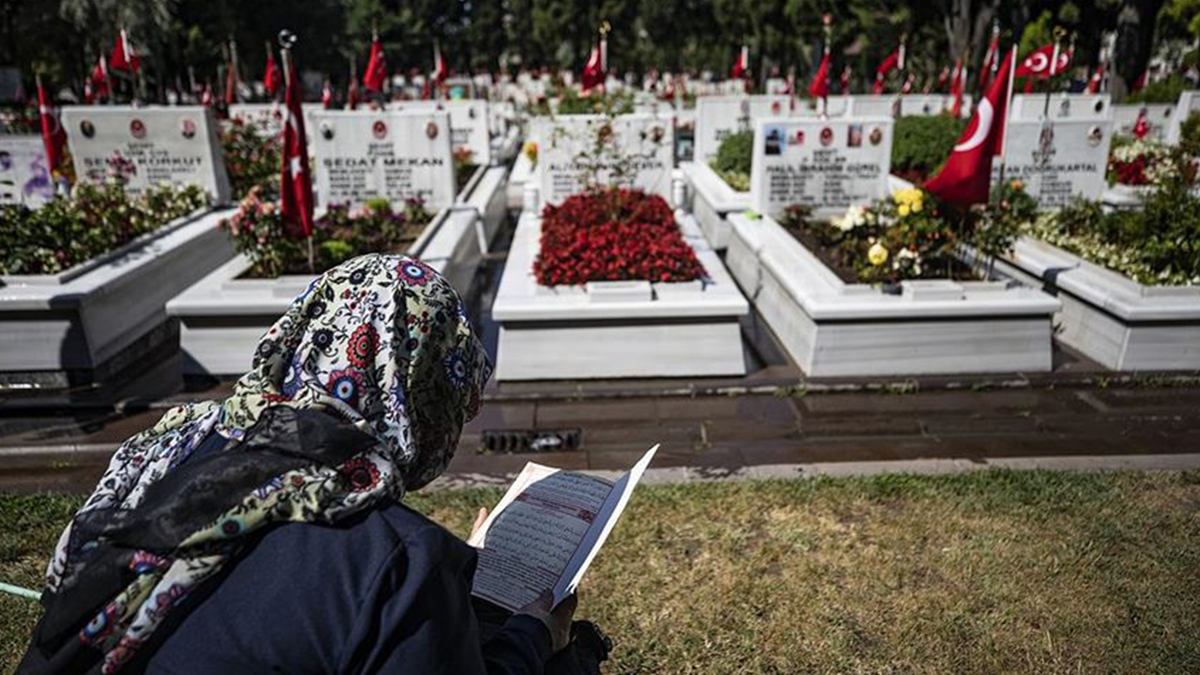 İçişleri Bakanlığı'ndan şehitlik ziyaretleri genelgesi