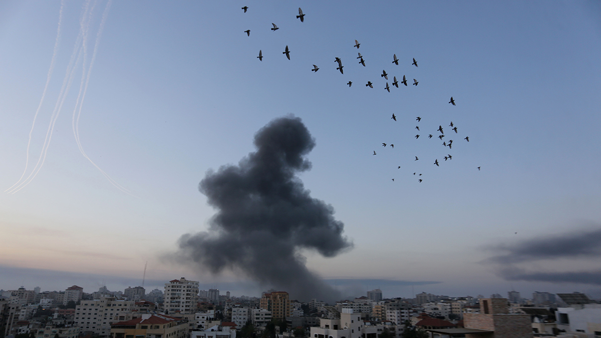 Zulmün adı İsrail! Gazze'yi aralıksız bombaladılar