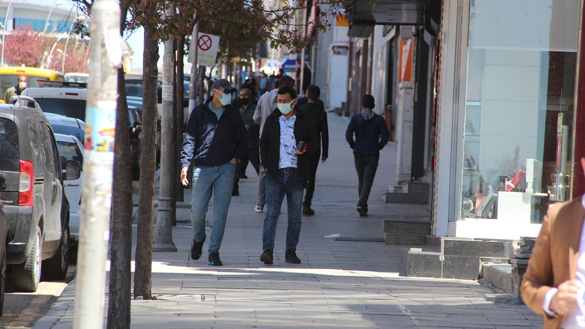 Kovid-19 Erzurum'u vurdu