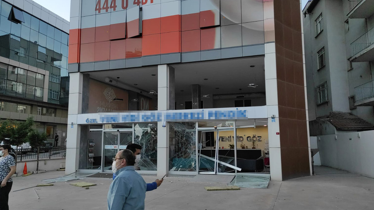 Pendik’te metro inşaatında şiddetli patlama