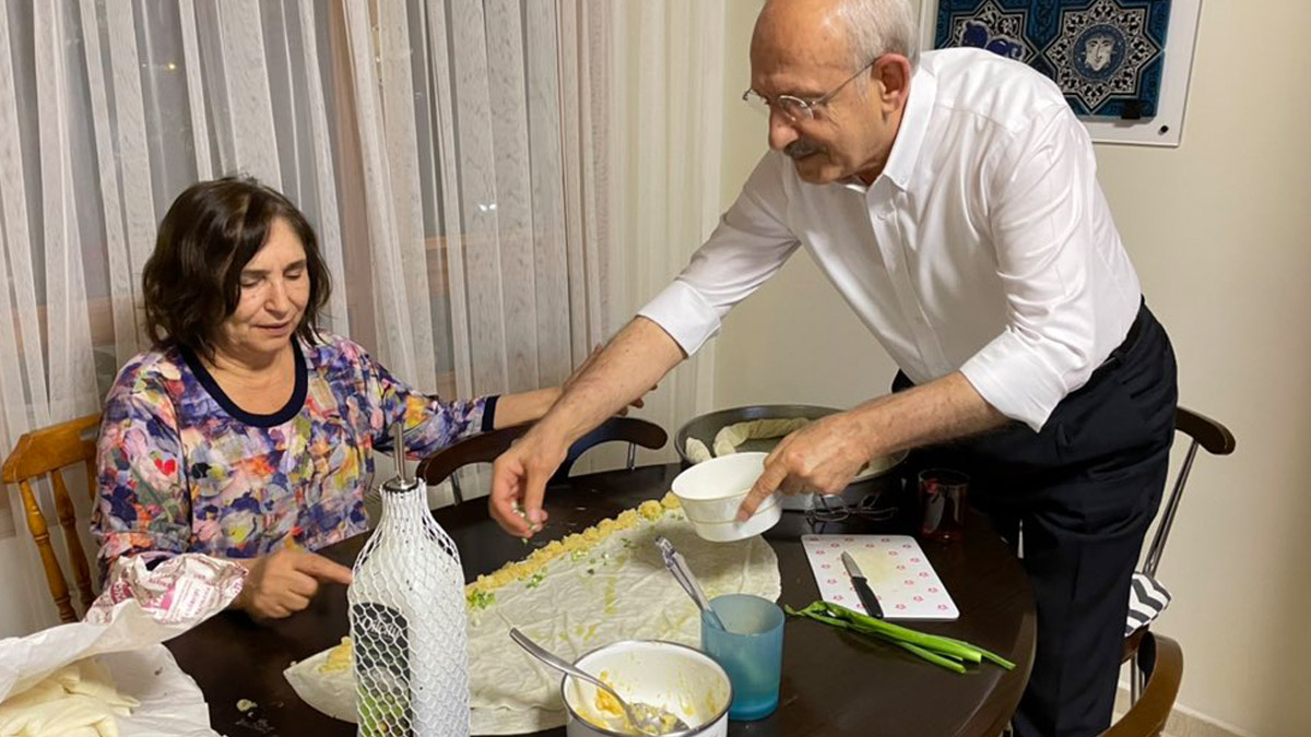 Kılıçdaroğlu'dan bayram paylaşımı: Geleneksel gece mesaimiz başlar