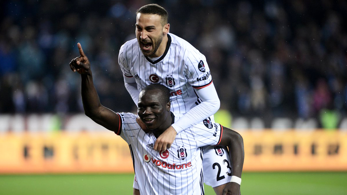 PFDK'dan Aboubakar ile Cenk Tosun'a ceza