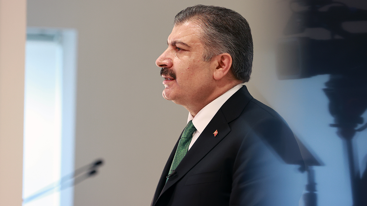 Bakan Koca'dan Beşiktaş taraftarına uyarı