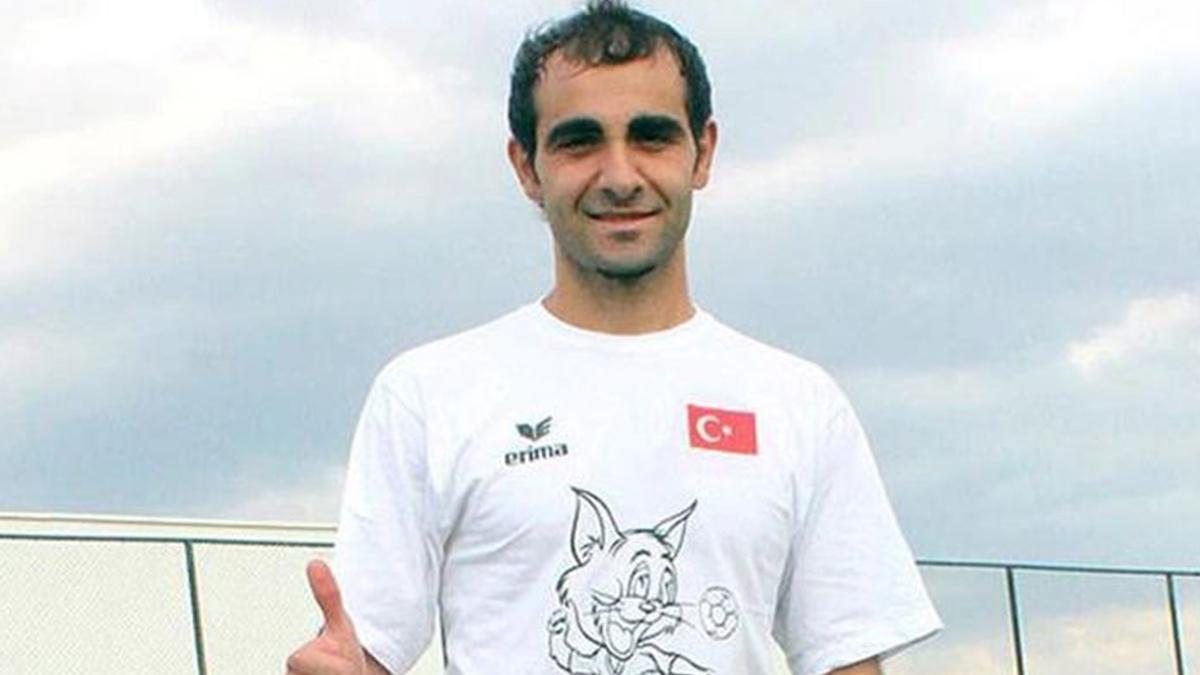 İşitme engelli milli futbolcu Hüseyin Er yaşamını yitirdi