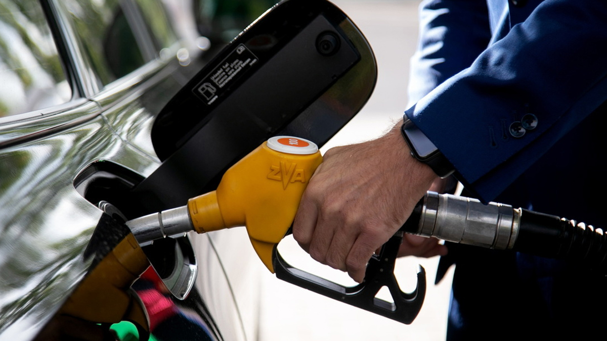 Akaryakıttaki tavan fiyat uygulamasında flaş gelişme: 19 Mayıs'tan itibaren kaldırıldı