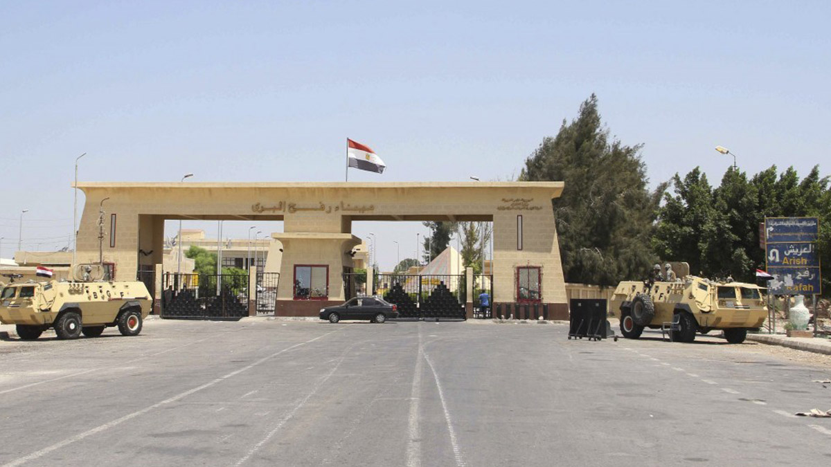 Refah Sınır Kapısı yaralı Filistinliler için açıldı