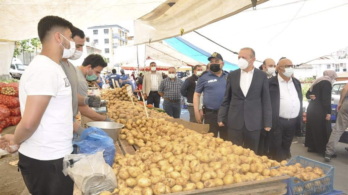 Kartal Belediyesi'nden pazar yerlerine Covid-19 denetimi