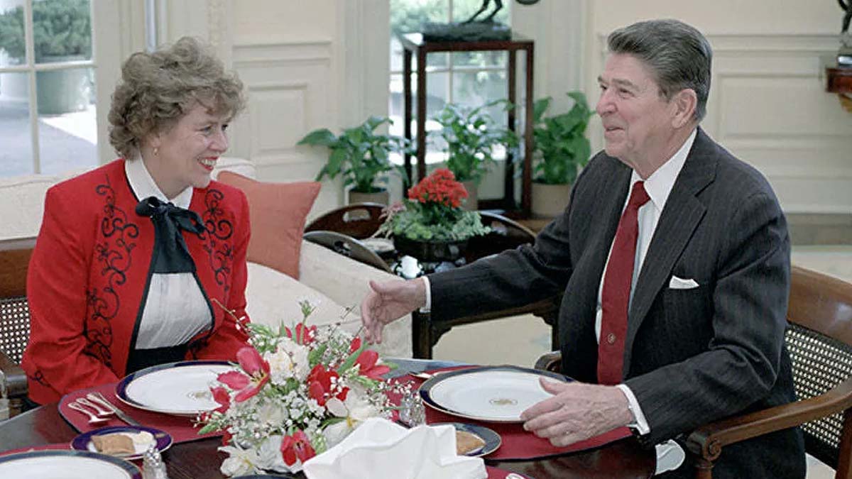 Eski ABD Başkanı Reagan'ın danışmanı, Putin'den vatandaşlık istedi