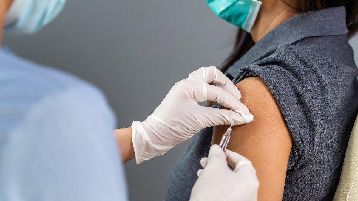 Son dakika! İki bakan art arda duyurdu! Aşılamada yeni aşamaya geçildi