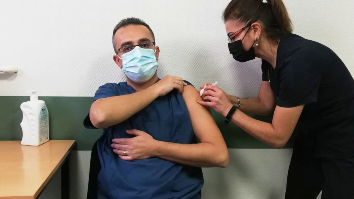 Son dakika! Toplam aşı miktarı 24 saatte 500 bin dozu aştı