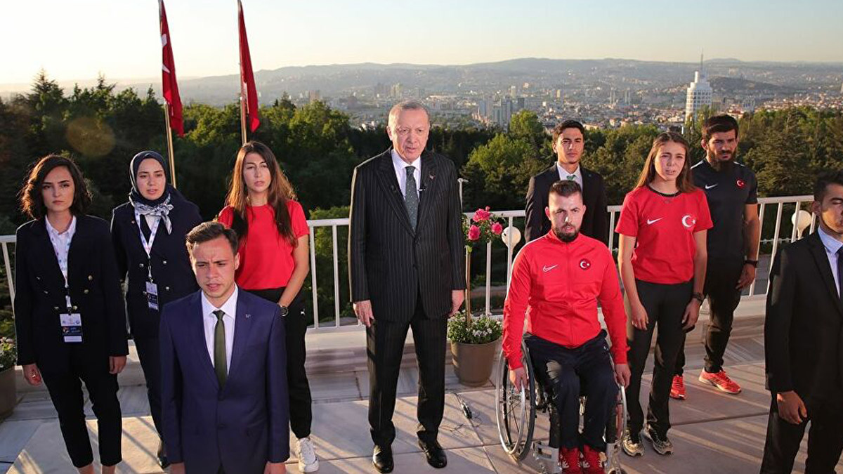 Türkiye'de İstiklal Marşı coşkusu