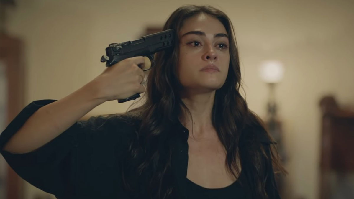 Esra Bilgiç: Aile yapısını zedeleyecek rolleri kabul etmiyorum