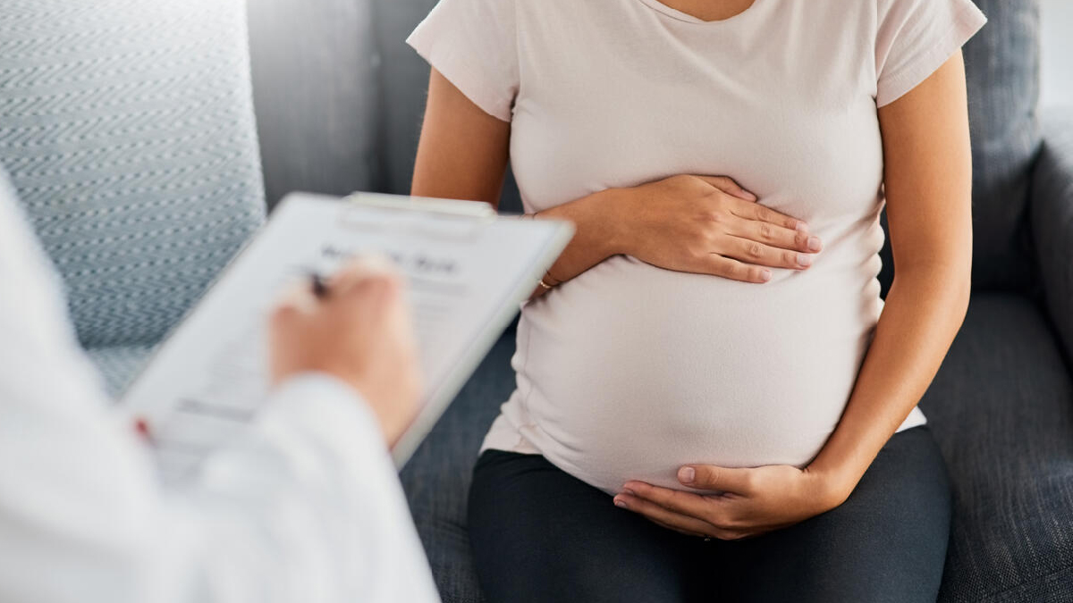 Koronavirüs anne karnındaki bebeği etkilemiyor!