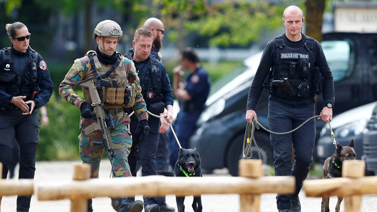 Türk Büyükelçiliği'nden terör uyarısı: Camiler ve Türkler hedef