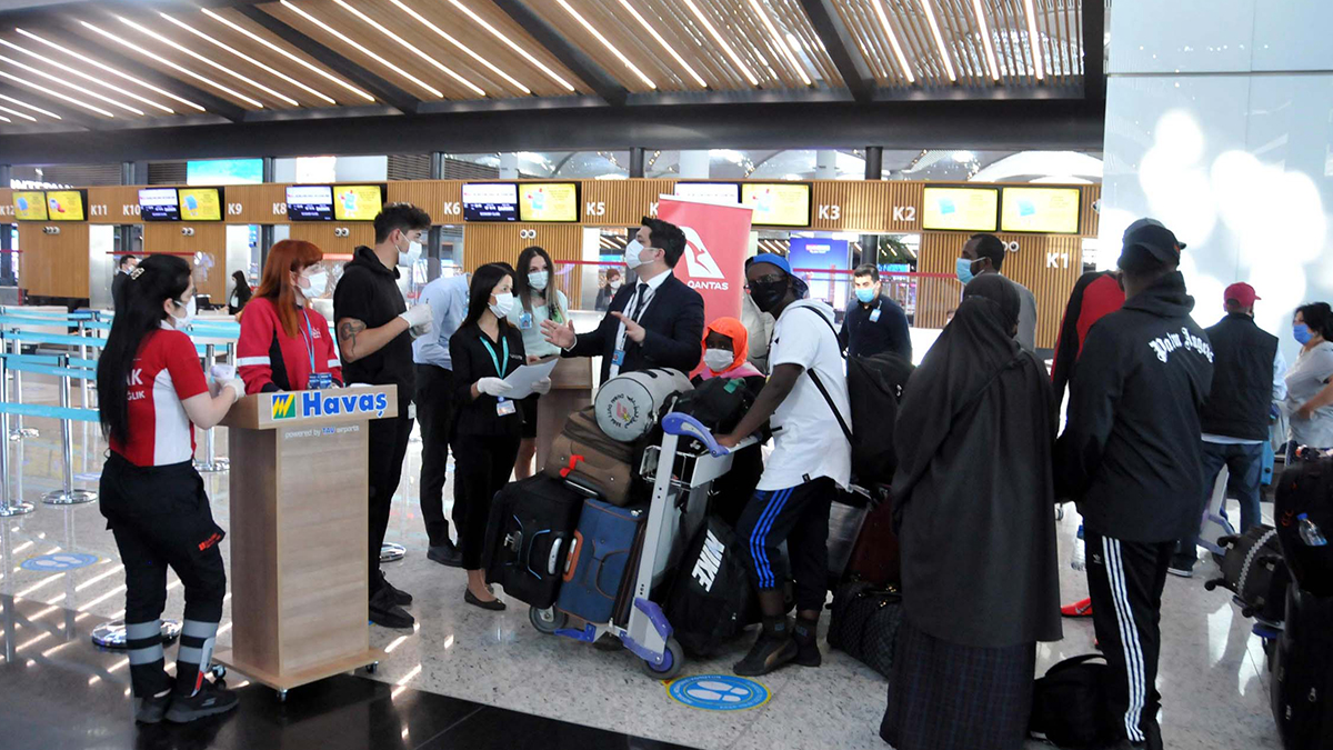 Avustralya vatandaşları 1 yıl sonra yeniden ülkelerinde