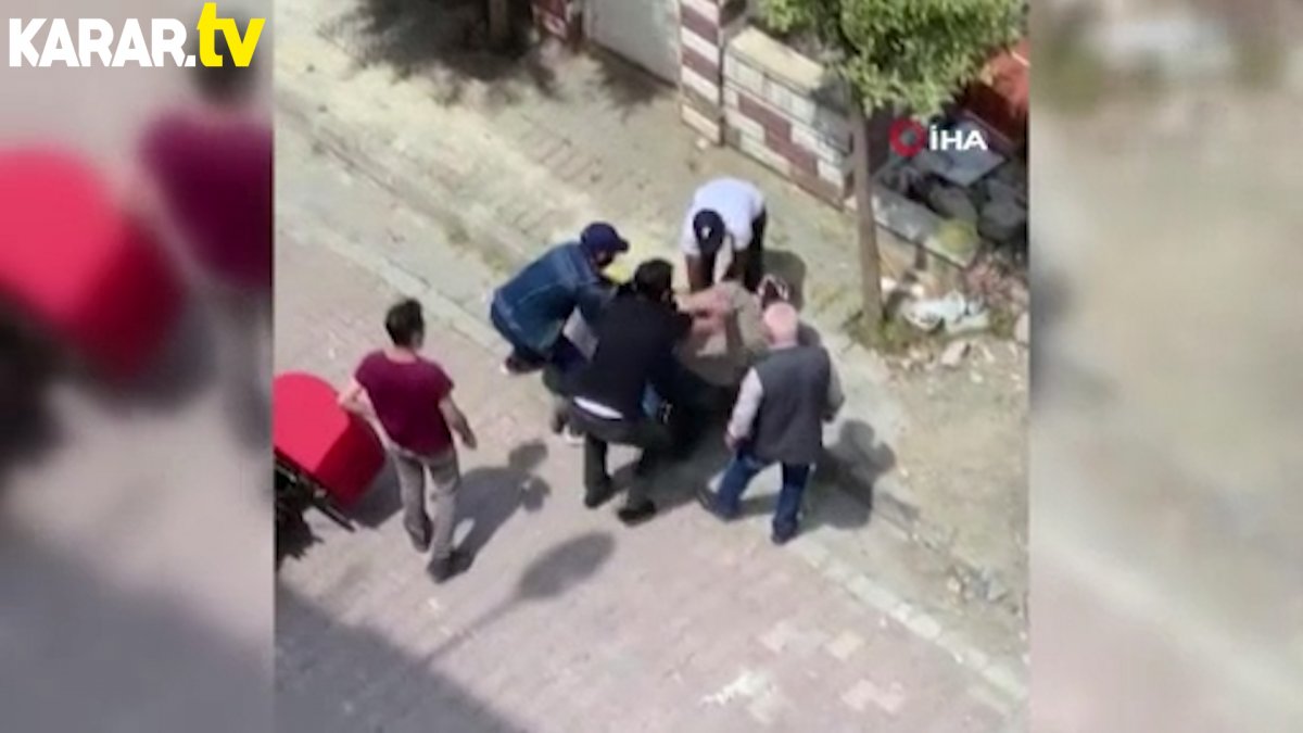 Kuryelerin yol verme kavgası kamerada