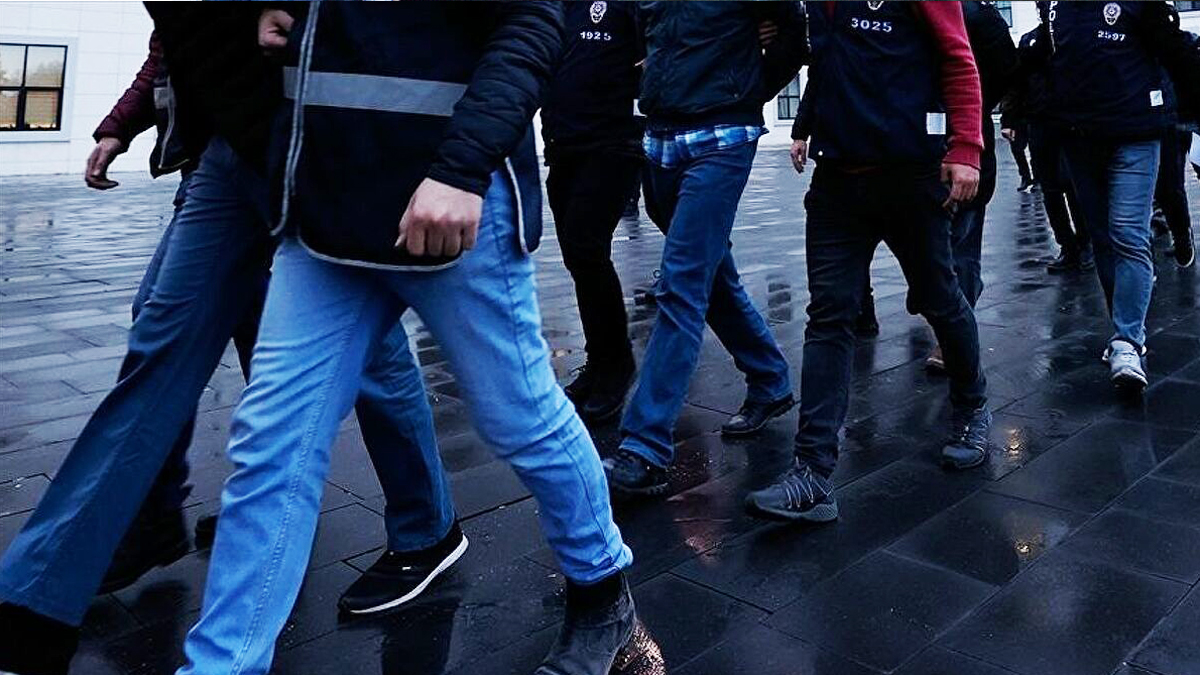 SES'e operasyon: Sendikacılar gözaltına alındı