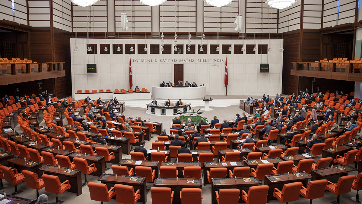 Son dakika! HSK'dan yaz kararnamesi: 3 bin 70 savcı ve hakimin görev yeri değişti