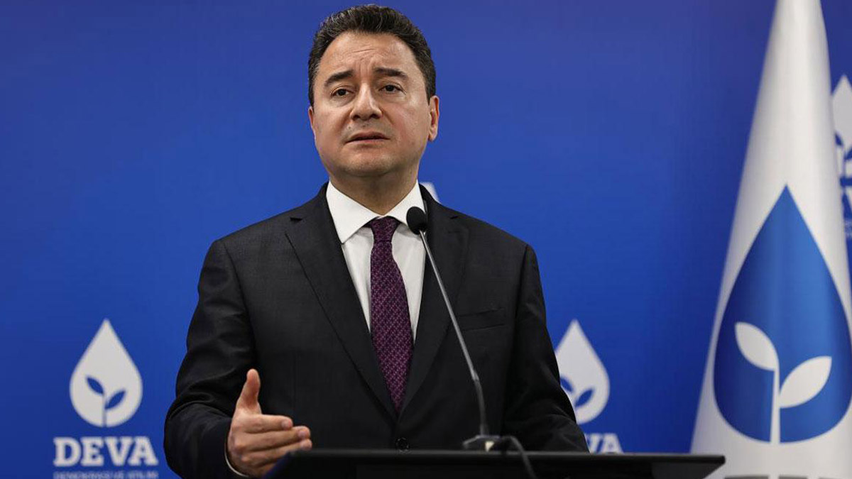 Babacan'dan Erdoğan'a Akşener tepkisi: Demokrasi adına utanç verici