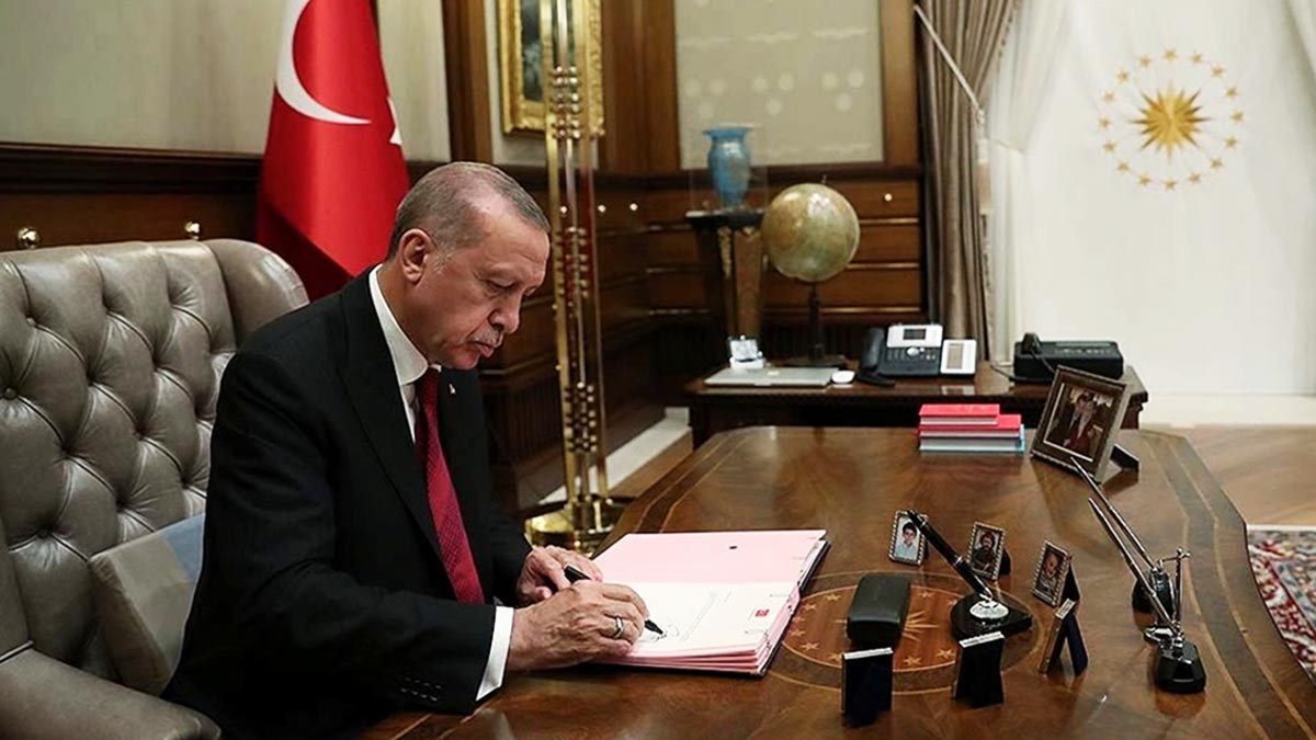 HSK kararnamesi Resmi Gazete'de: 4 isim daha belli oldu