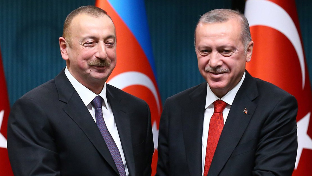 Erdoğan'dan Aliyev'e 'Cumhuriyet Günü' mesajı