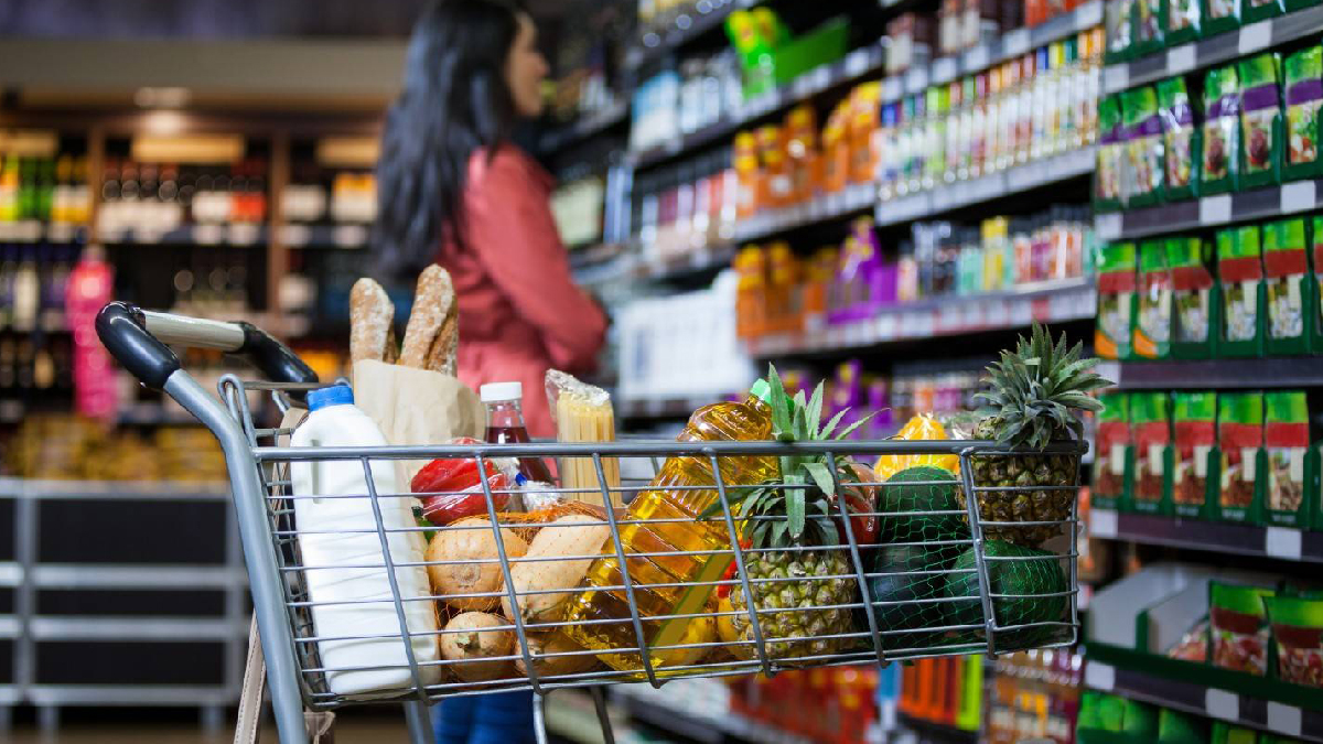 Düzenleme Meclis'e taşınacak! Marketlere sigara yasağı geliyor