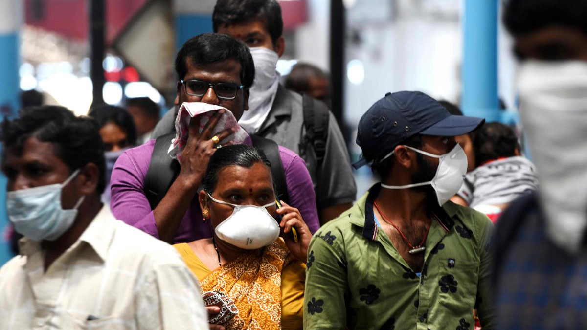 Hindistan salgının pençesinden kurtulamıyor