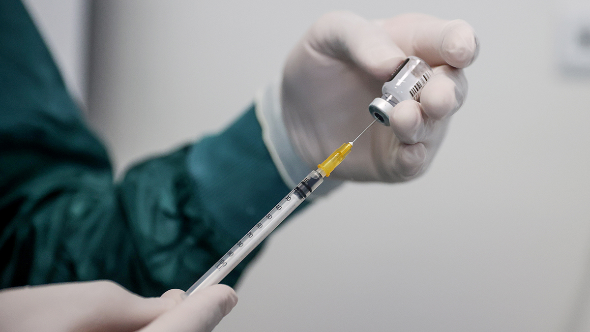 Dünyada 2 milyar doz aşı uygulandı