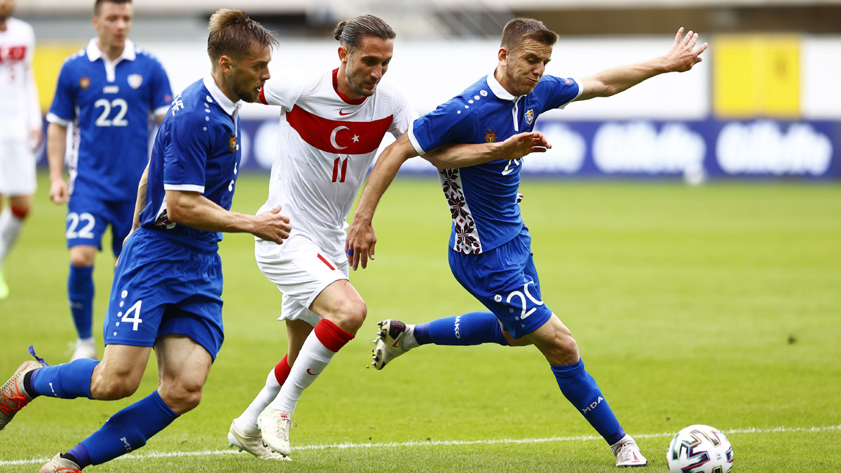 Son dakika! A Milliler Moldova'yı 2-0 mağlup etti