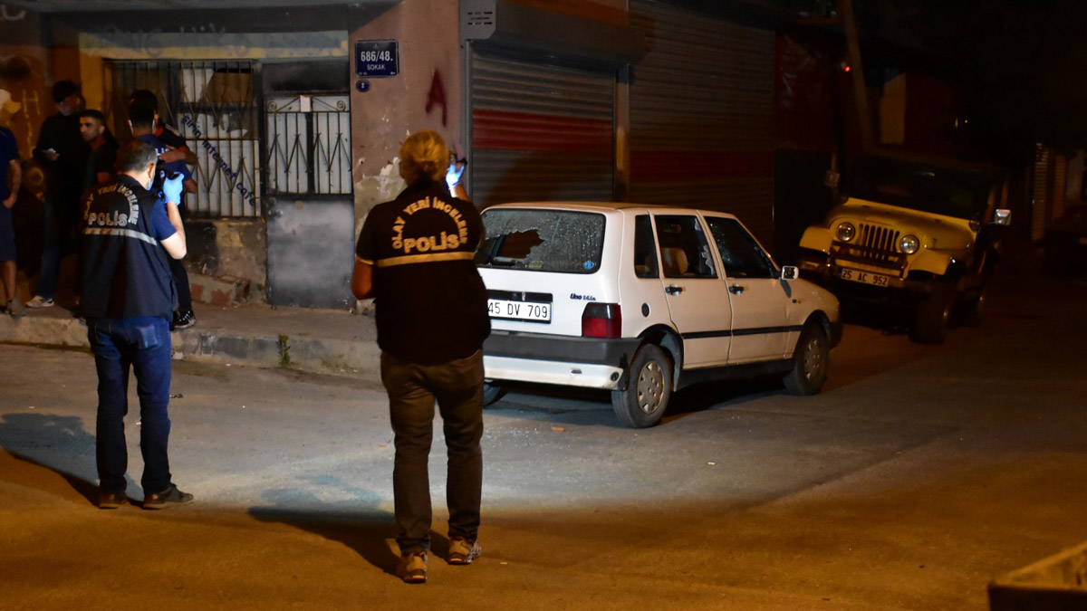 Bekçi, yol verme kavgası nedeniyle bir kişiyi öldürdü