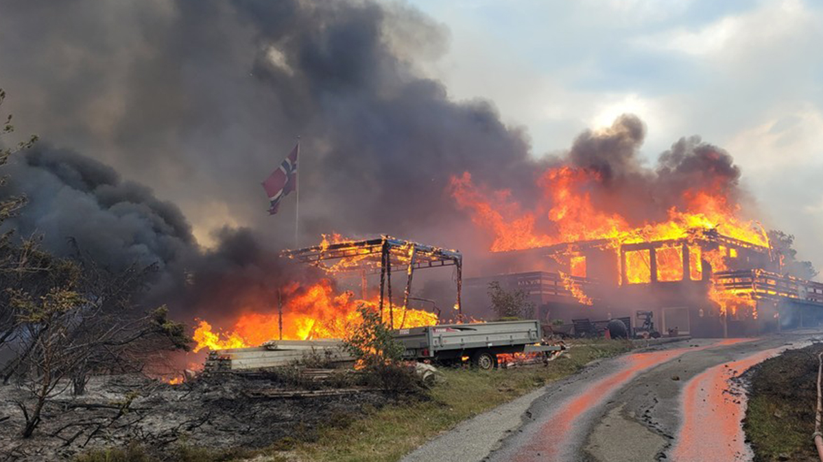 Norveç'te büyük yangın! 500 kişi tahliye edildi
