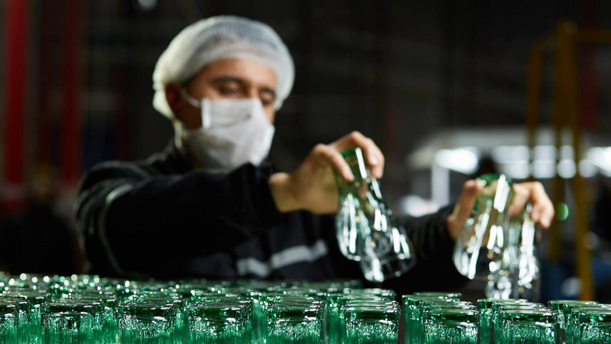 Şişecam'ın Macaristan'daki yatırımları sürüyor