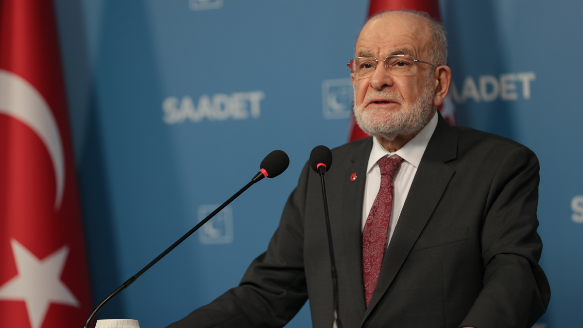 Karamollaoğlu: Fakirden alınıyor zengine veriliyor