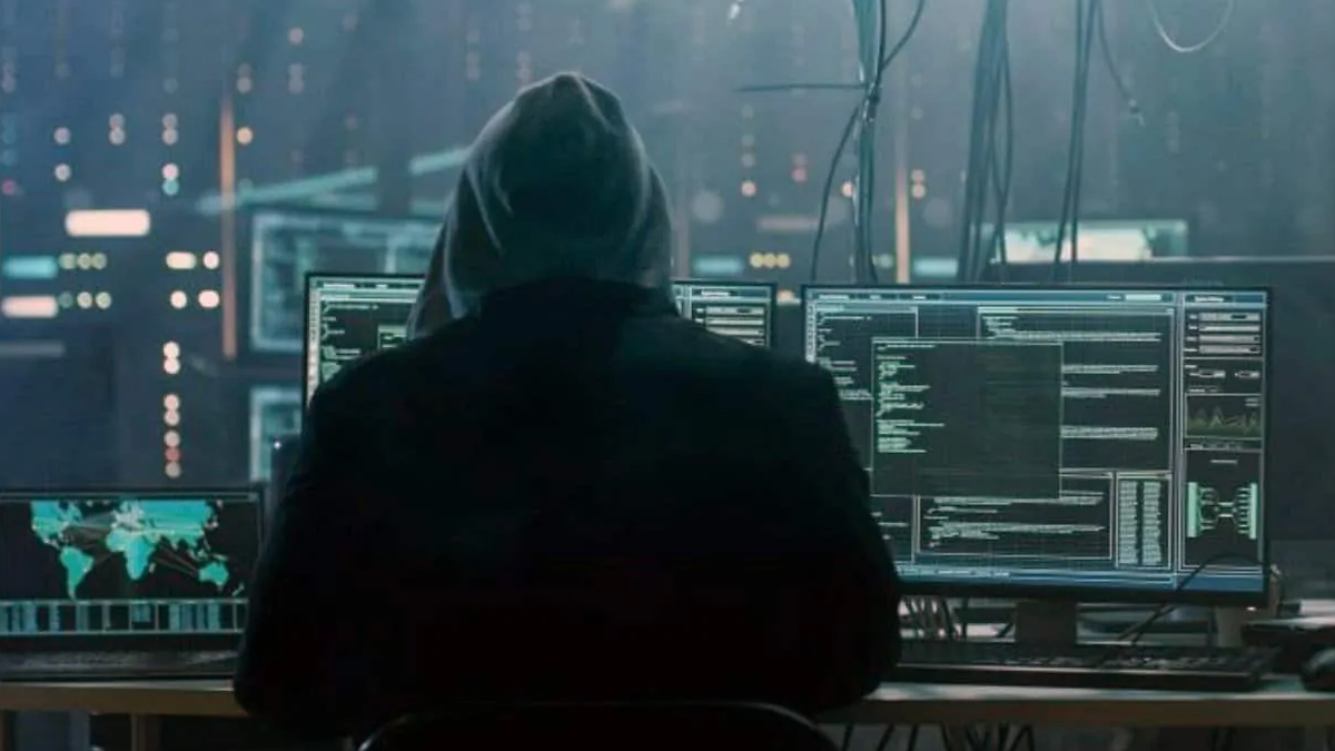 İnternet korsanlarına 11 milyon dolar fidye ödedi