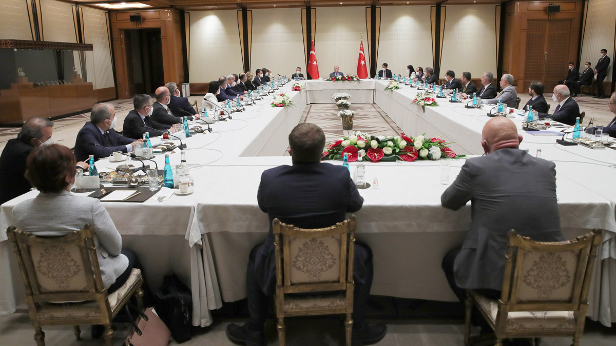 Son dakika! Beştepe'de müsilaj zirvesi