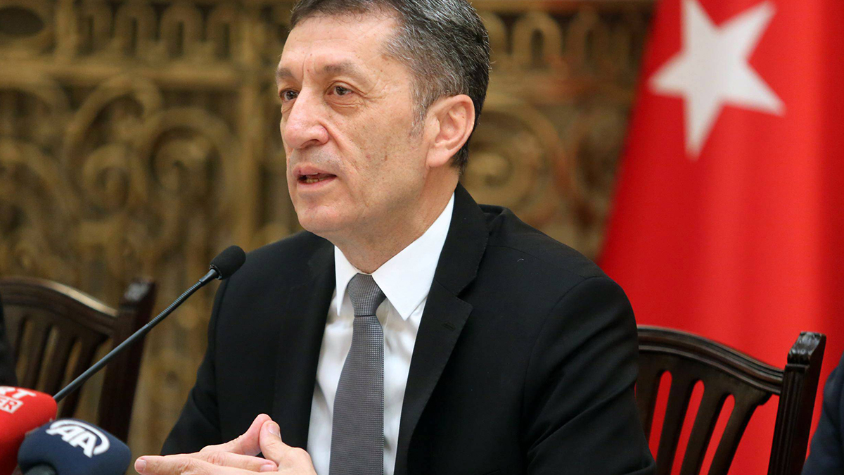 Bakan Selçuk 'eğitimde telafi'nin detaylarını açıkladı
