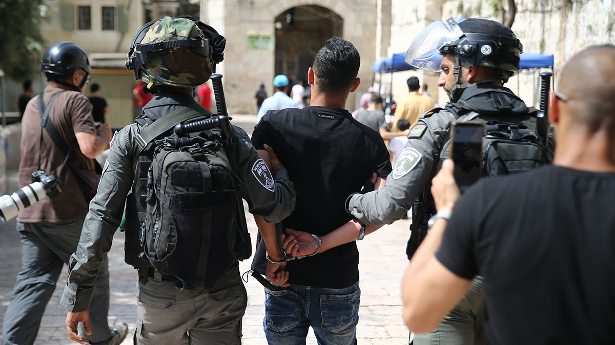 İsrail 'idari tutukluluk' diyerek gözaltıları sıradanlaştırıyor