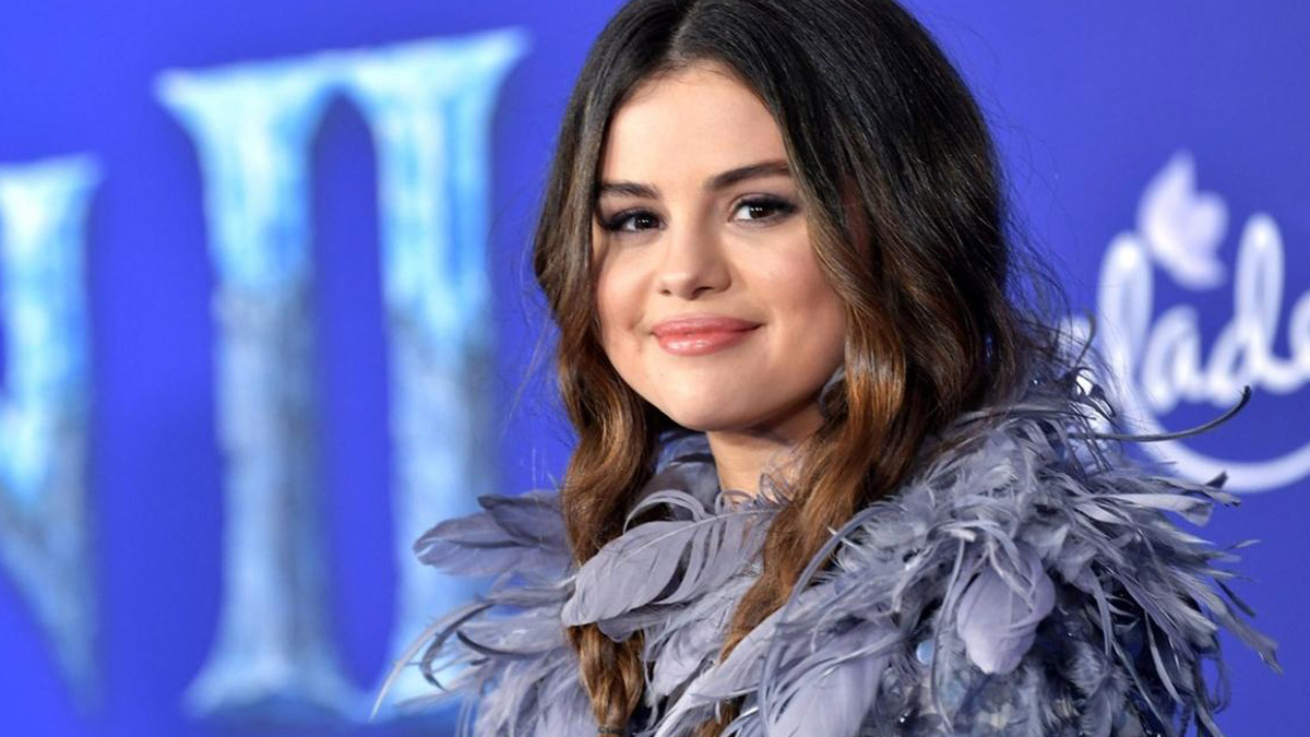 Selena Gomez: İmkansız güzellik standartları akıl sağlığımı bozdu
