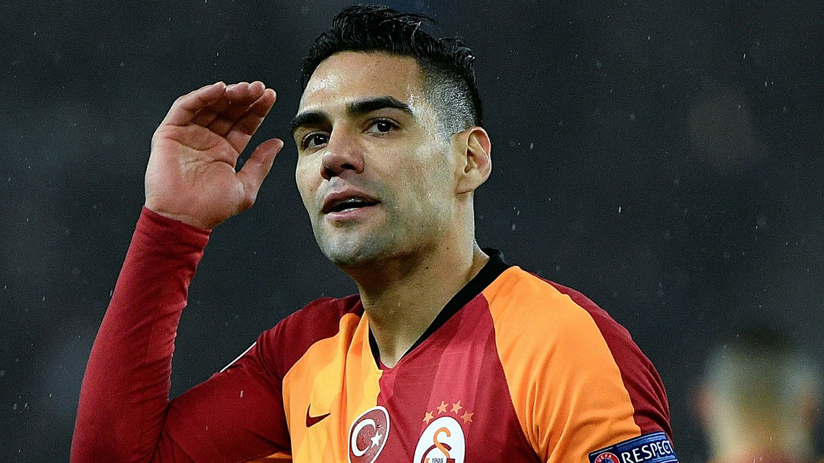 Galatasaraylı yıldız golcü koronavirüse yakalandı