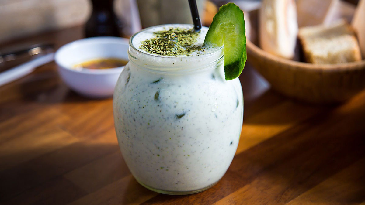 İlk kez naneli ayran içenler, sade ayranın yüzüne bakmıyor!