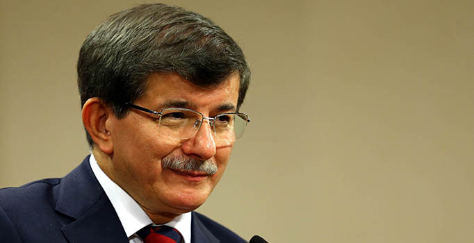Davutoğlu: Yolsuzluklara göz yuman kimse AK Parti'de olmayacak