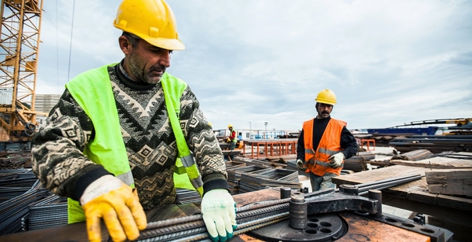 "İşçi ya da çiftçi mecliste 
olsa daha iyi olurdu"
