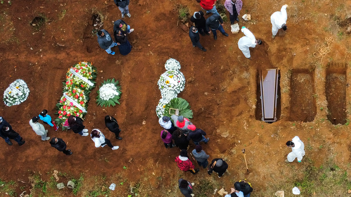 Brezilya'da koronavirüs nedeniyle ölümler artıyor