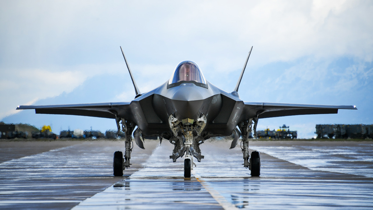 Almanya'dan kritik 'F-35 kararı'