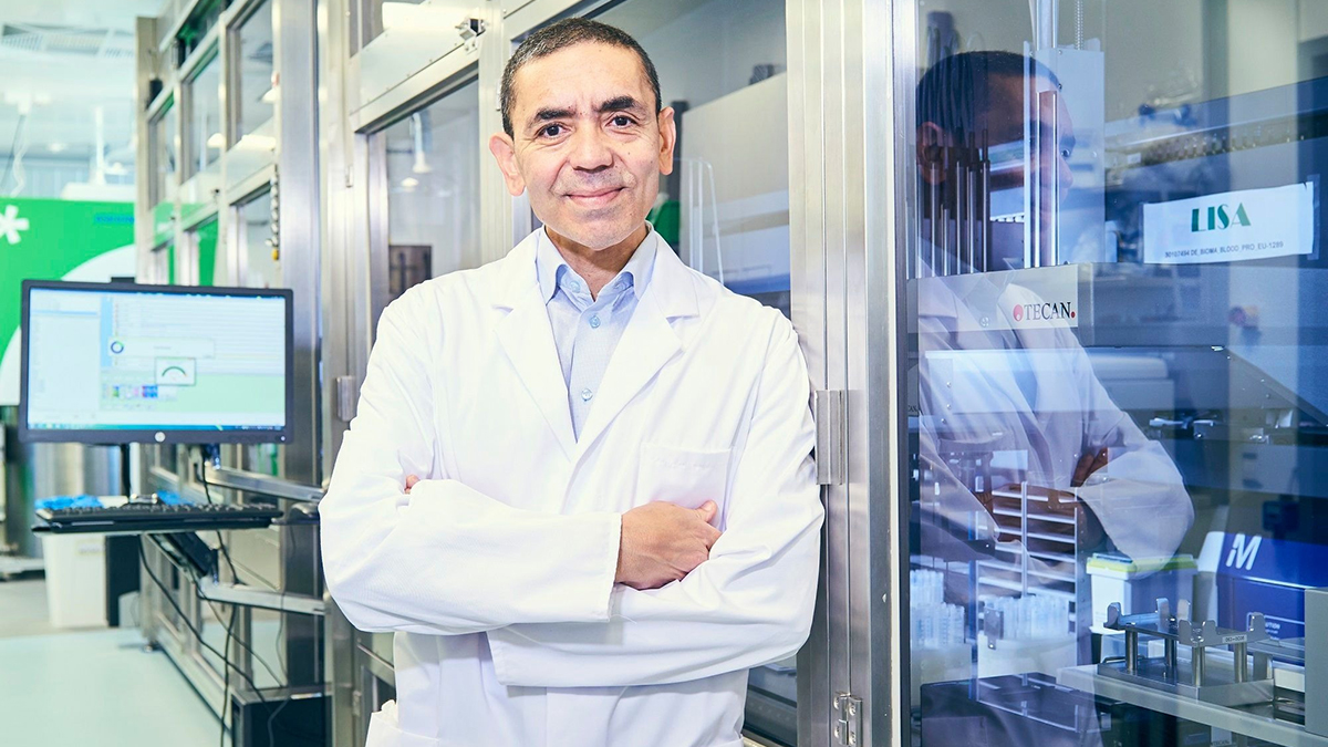 Uğur Şahin açıkladı: BioNTech aşısı Delta varyantına karşı etkili