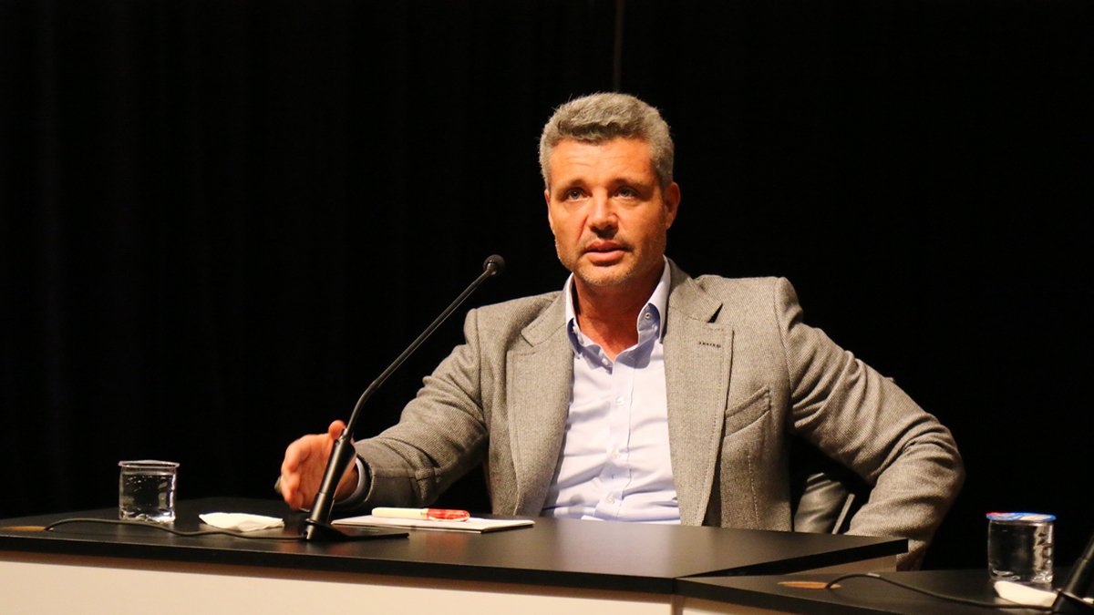 Sadettin Saran'dan Aziz Yıldırım'a sert sözler: Kimse kendini Fenerbahçe'nin üzerinde göremez