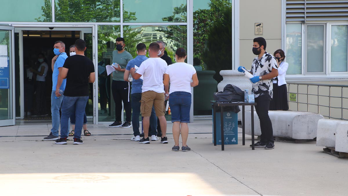 YKS'nin ilk oturumu başladı